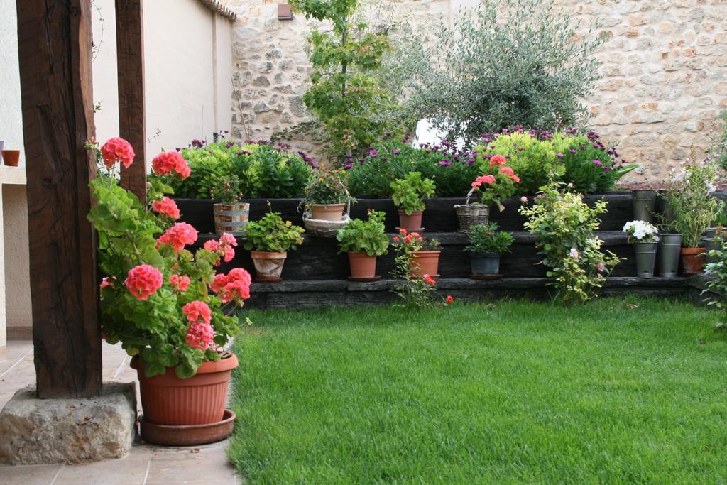 La Posada De Las Casitas Ampudia Екстериор снимка